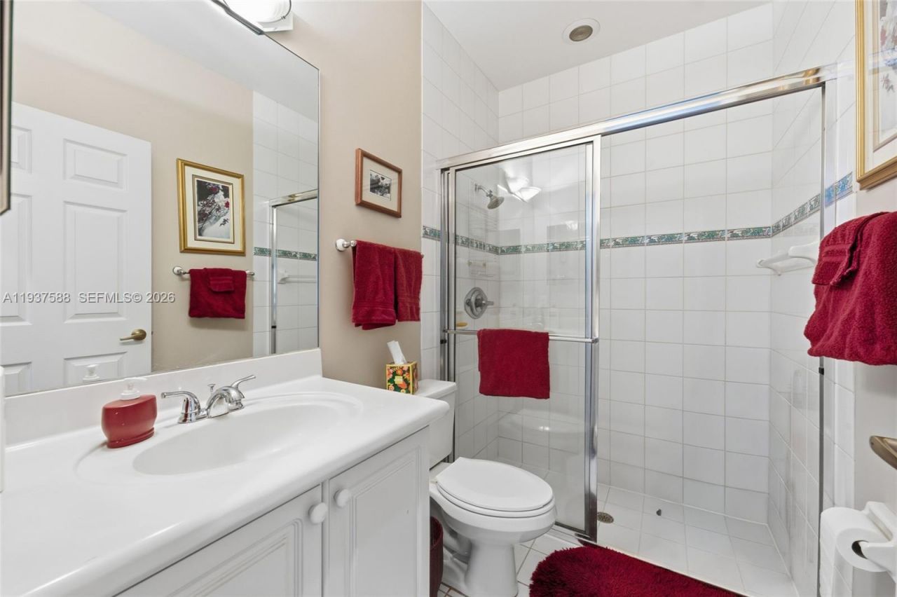 2442 Poinciana Ct, Weston, FL 33327 Photo