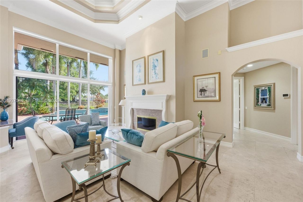 2442 Poinciana Ct, Weston, FL 33327 Photo