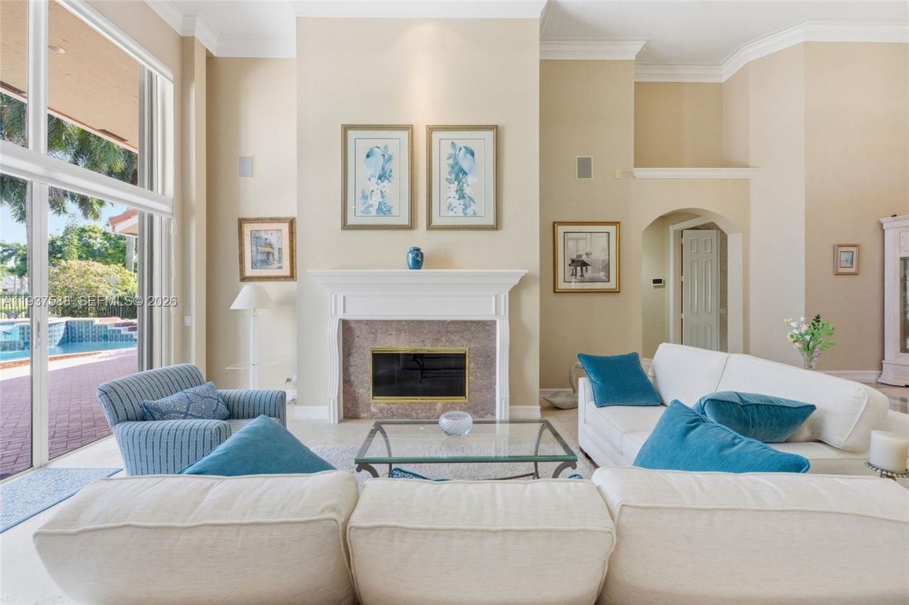 2442 Poinciana Ct, Weston, FL 33327 Photo