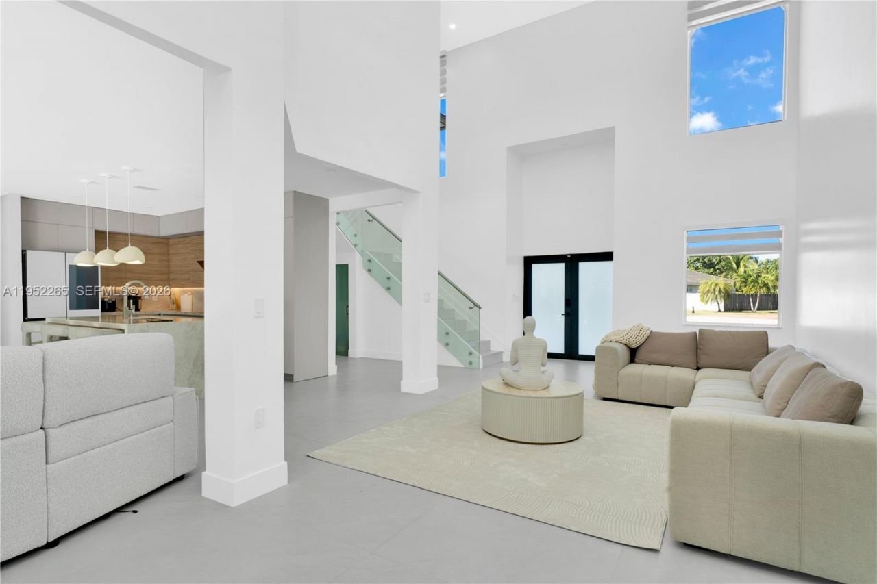 13236 SW 201st Ter, Miami, FL 33177 Photo