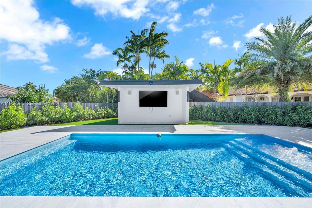 13236 SW 201st Ter, Miami, FL 33177 Photo