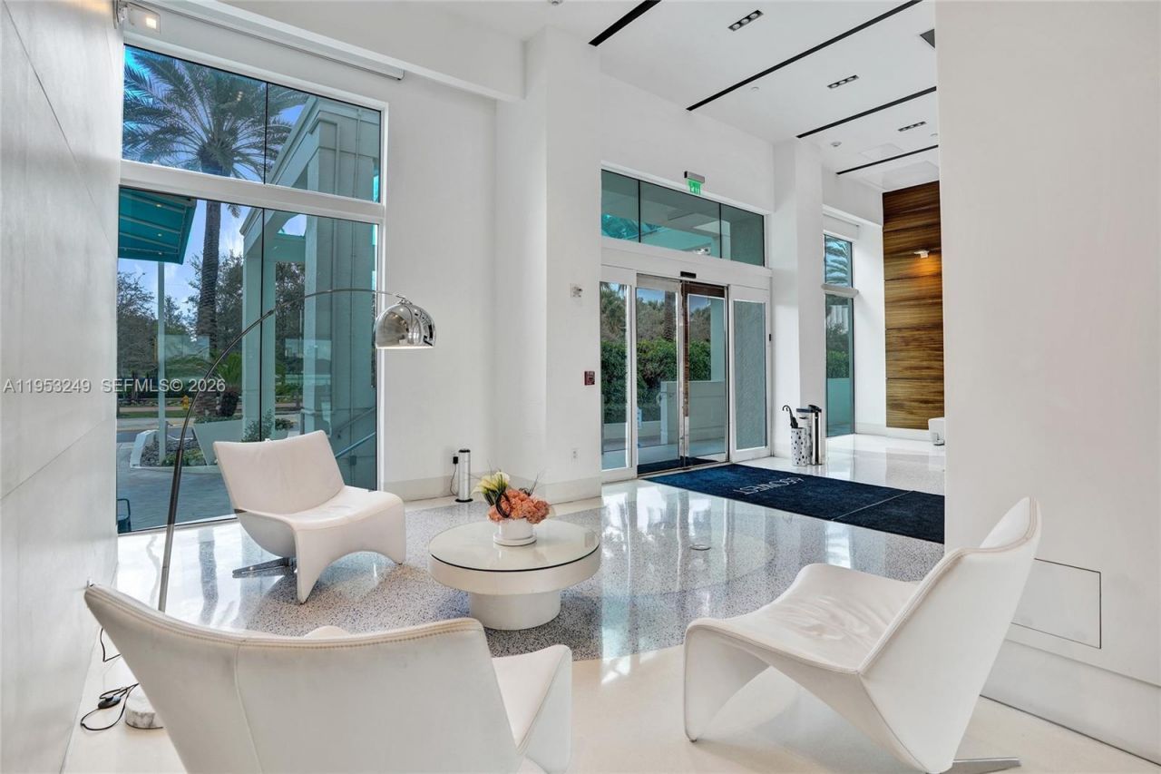 650 West Ave, Unit 2206, Miami Beach, FL 33139 Photo