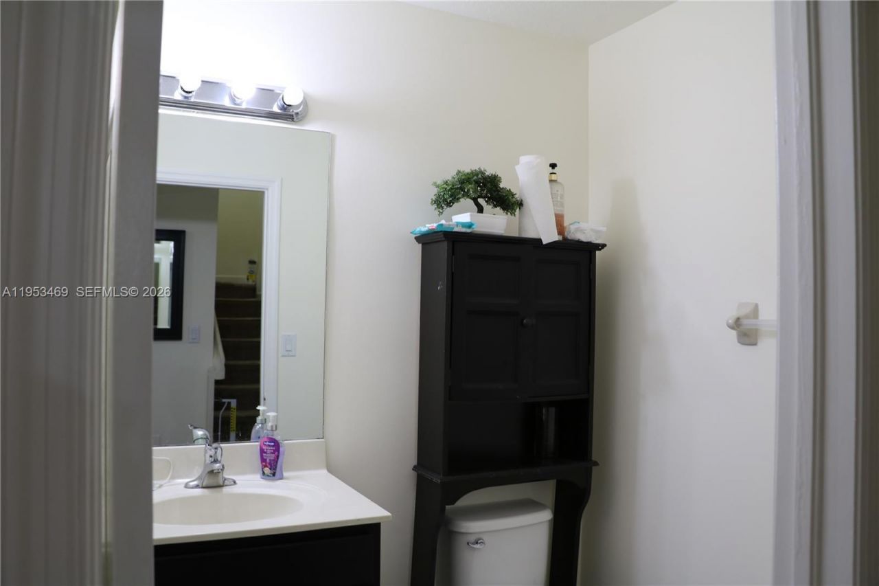 22501 SW 88th Pl, Unit 10-25, Cutler Bay, FL 33190 Photo