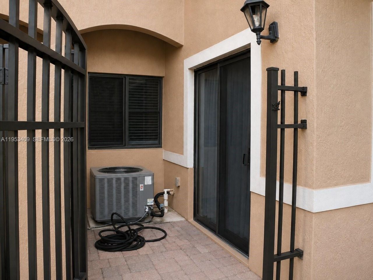 22501 SW 88th Pl, Unit 10-25, Cutler Bay, FL 33190 Photo