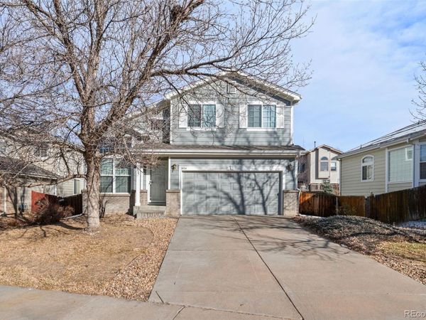 2824 S Walden Way, Aurora, CO 80013