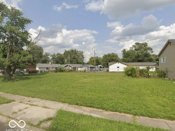 5133 Elmhurst Drive, Lawrence, IN 46226
