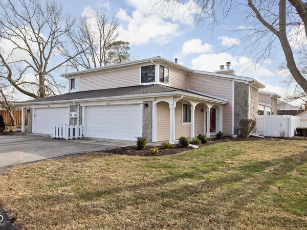 33 Dominion Drive, Zionsville, IN 46077