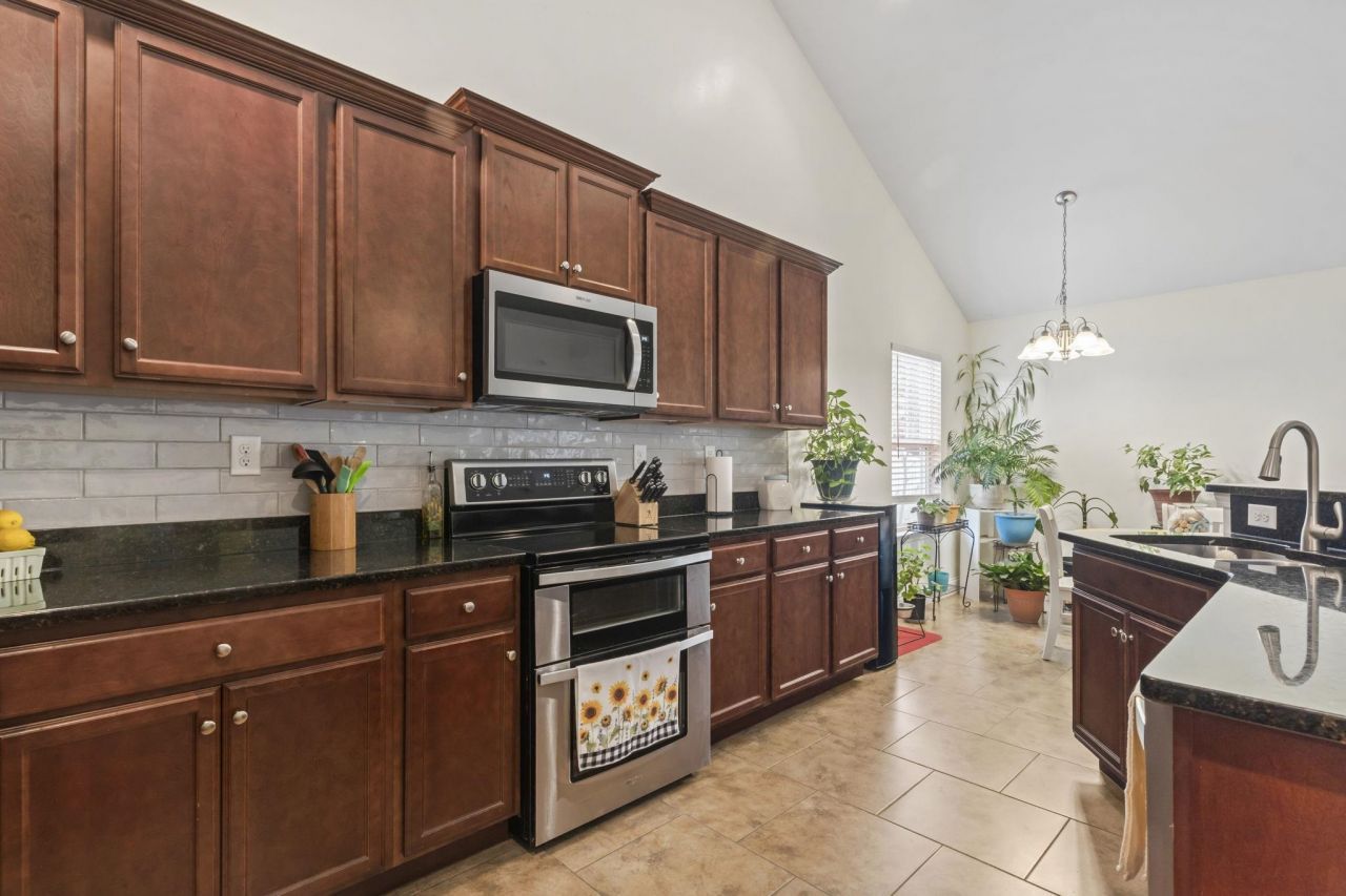 724 Ebbets Ct. Photo 20