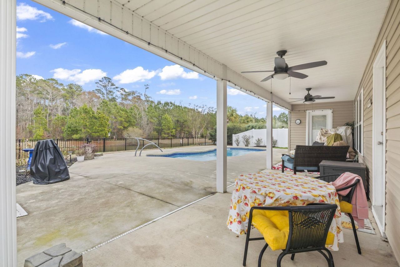 724 Ebbets Ct. Photo 28