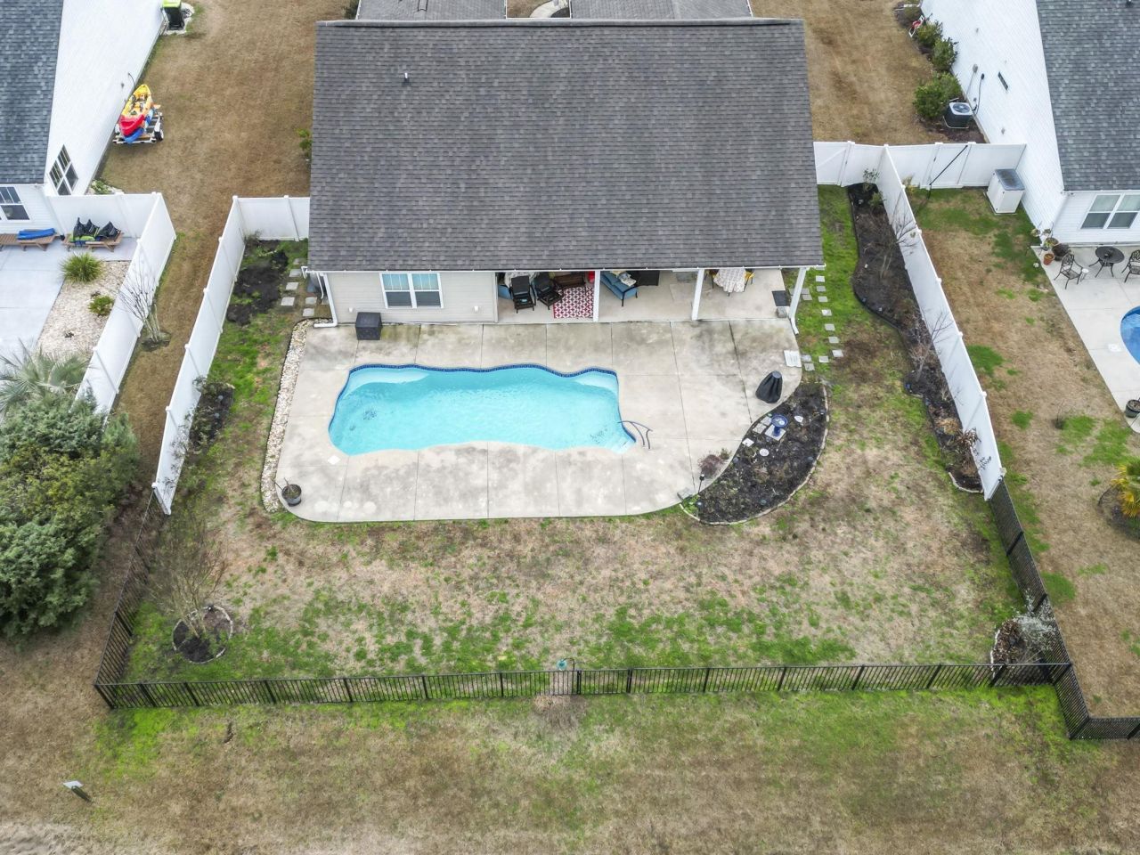 724 Ebbets Ct. Photo 32