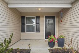724 Ebbets Ct. photo 4