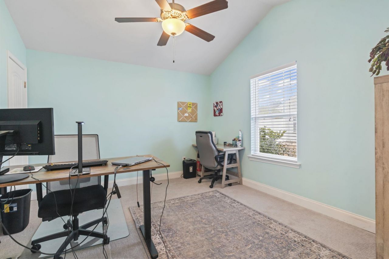 724 Ebbets Ct. Photo 9