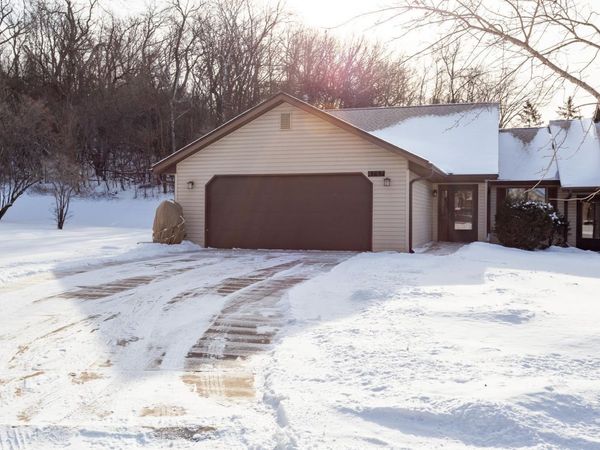 1757 Cobblestone Court, Red Wing, MN 55066