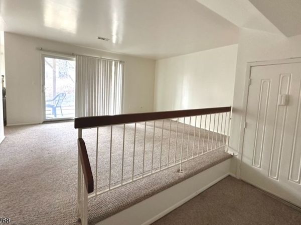 409 Spruce Hills Dr, Glen Gardner, NJ 08826