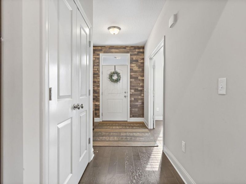 6890 Jersey Drive, New Albany, OH 43054 Photo 3