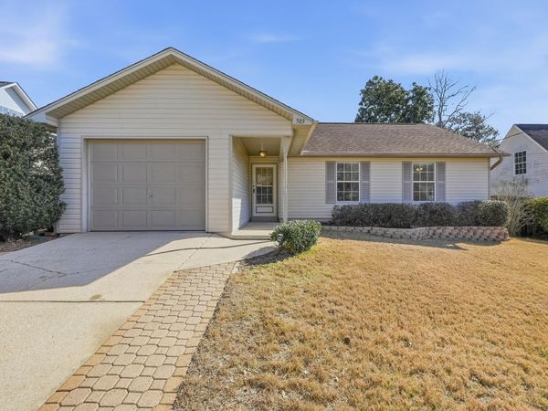 503 Hillview Circle, Crestview, FL 32536