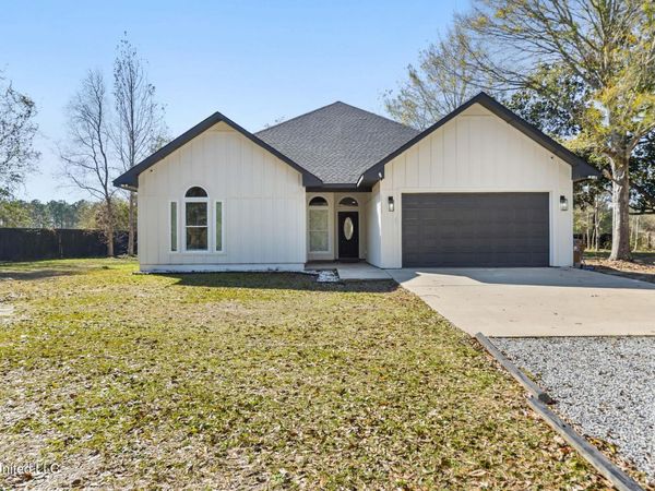 23439 Success Road, Saucier, MS 39574