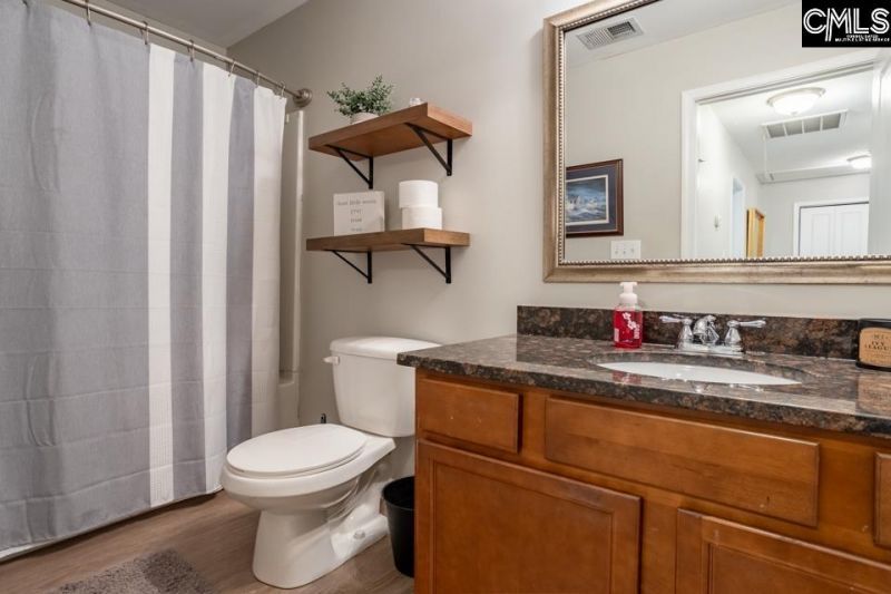 233 Jackstay Court  Photo 17