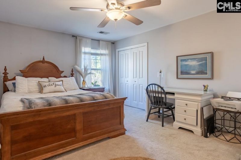 233 Jackstay Court  Photo 18