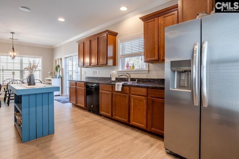 233 Jackstay Court  Photo 8