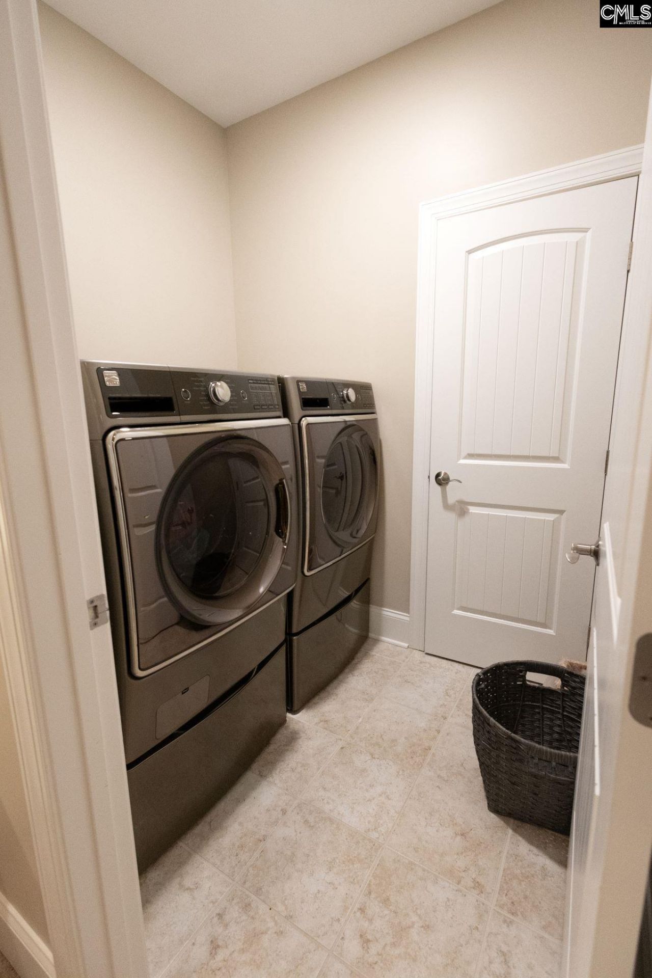 531 Windmere Drive Photo 45