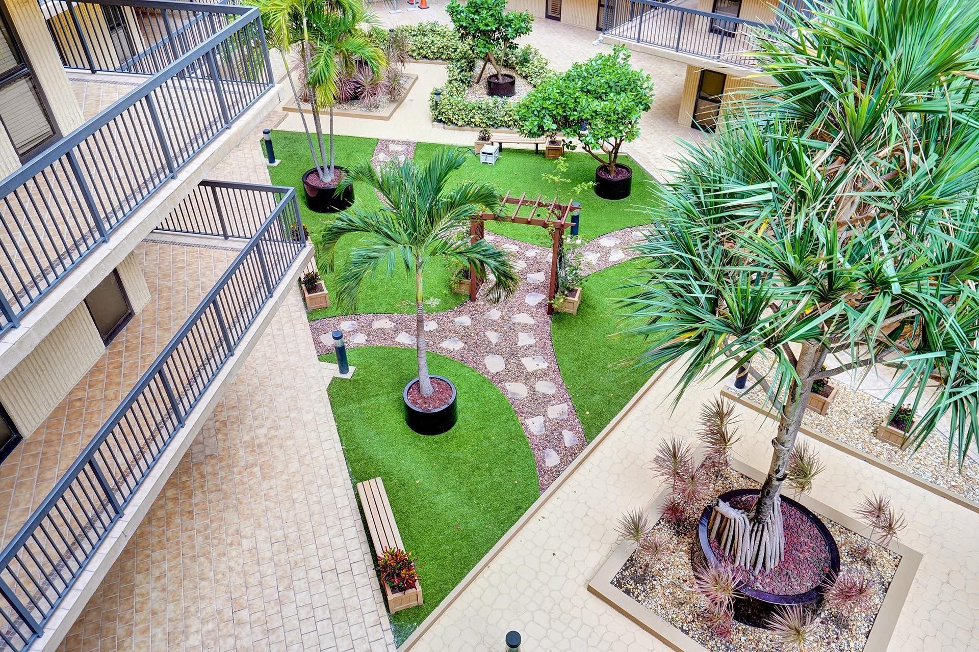 1167 Hillsboro Mile, Unit 308, Hillsboro Beach, FL 33062 Photo