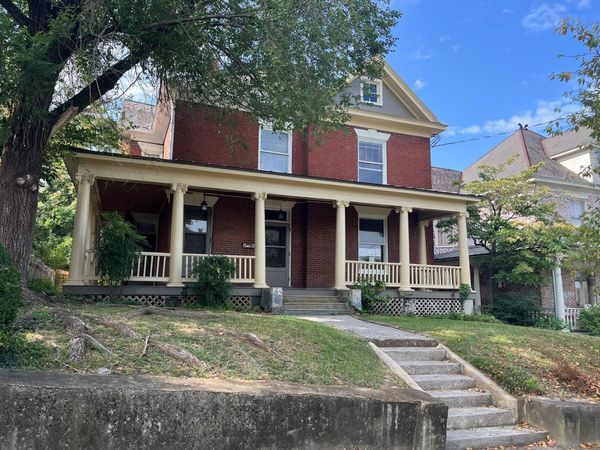 430 Day AVE SW, Unit A, Roanoke, VA 24016