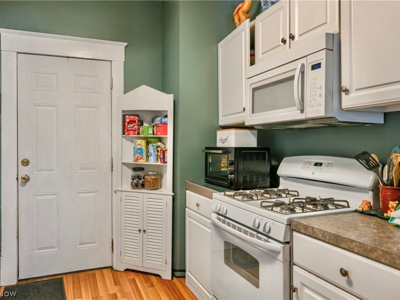 3014 2nd Street NW, Canton, OH 44708 Photo 6