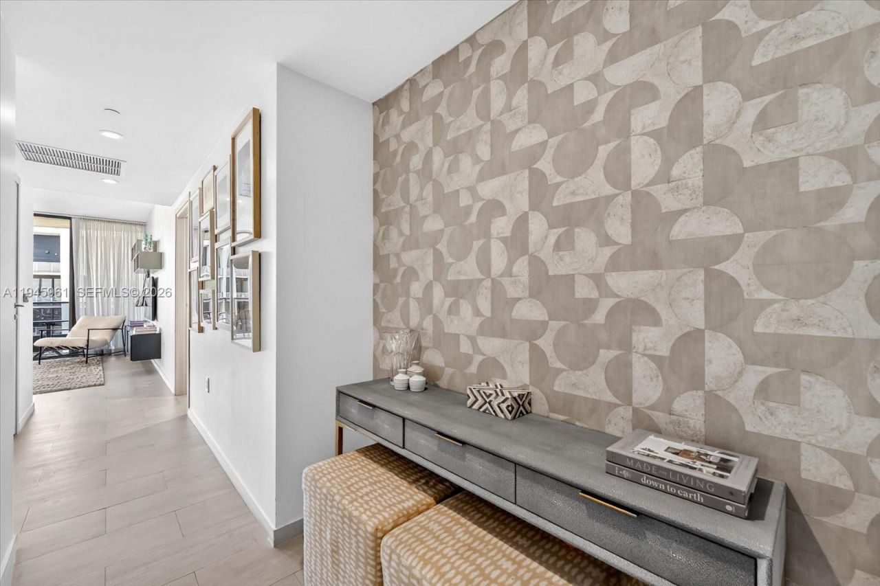 1000 Brickell Plaza , Unit 4809, Miami, FL 33131 Photo