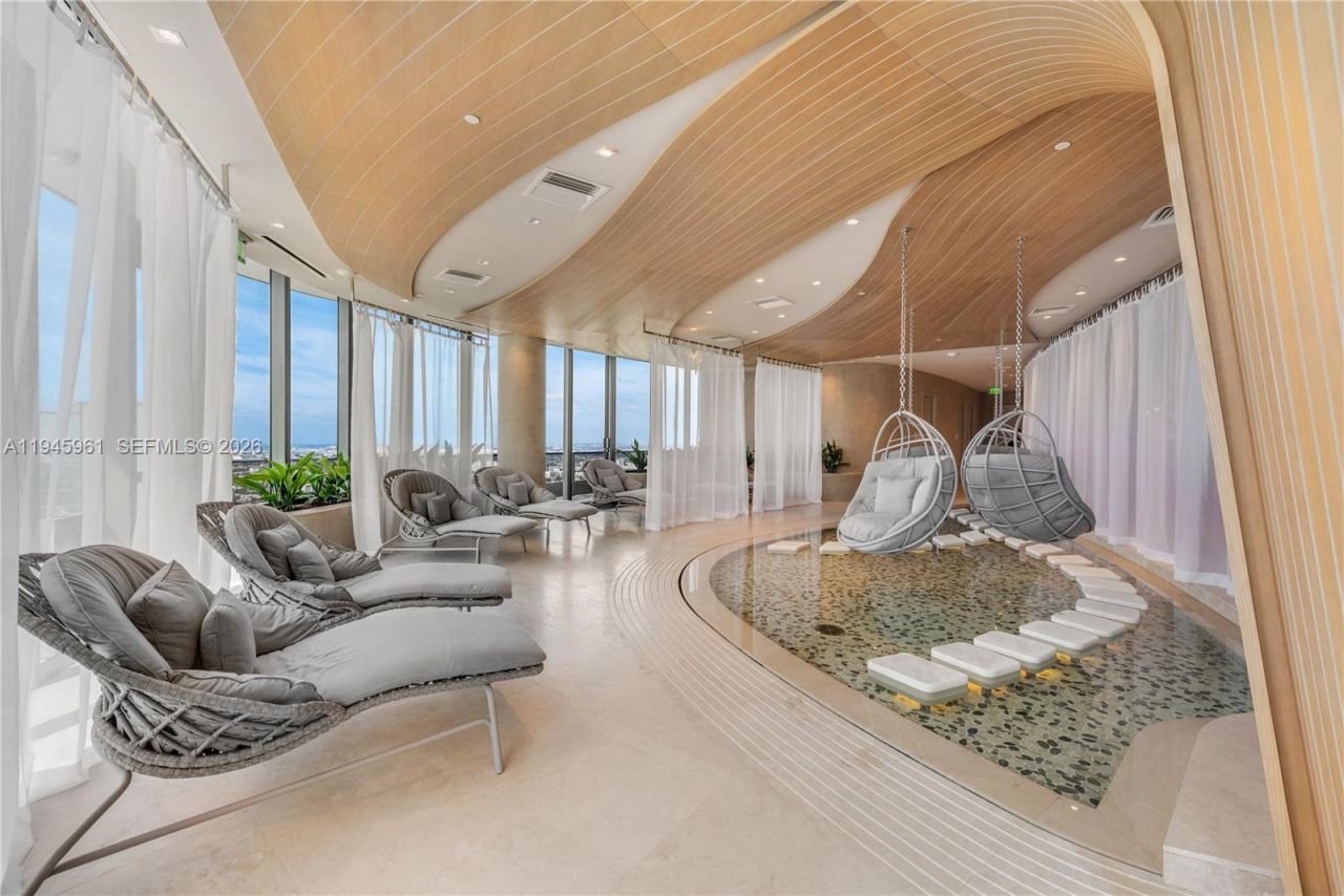 1000 Brickell Plaza , Unit 4809, Miami, FL 33131 Photo