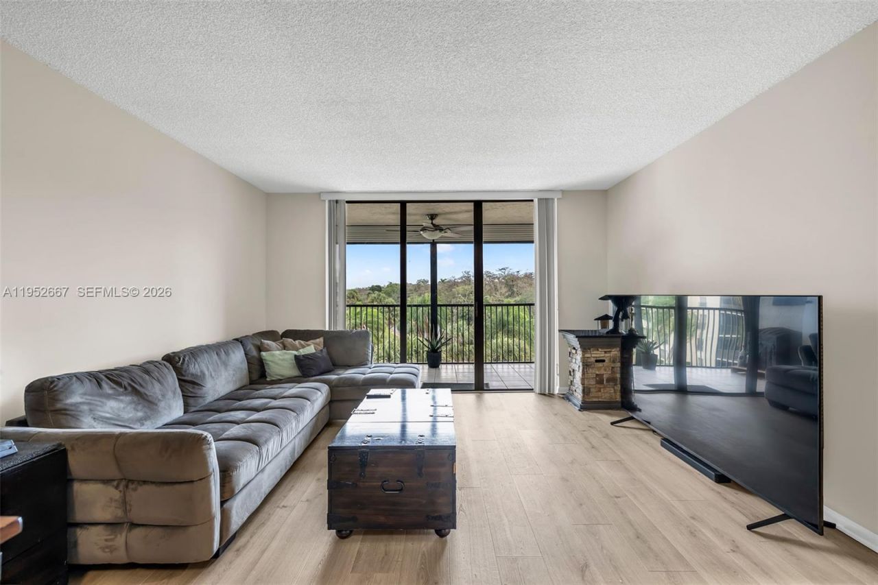 2900 NW 42nd Ave, Unit A402, Coconut Creek, FL 33066 Photo