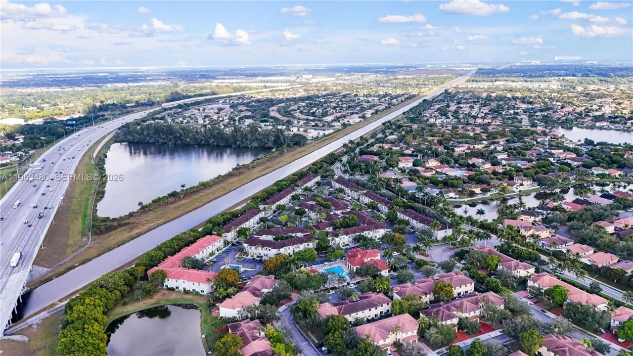 4921 SW 140th Ter, Unit 1, Miramar, FL 33027 Photo