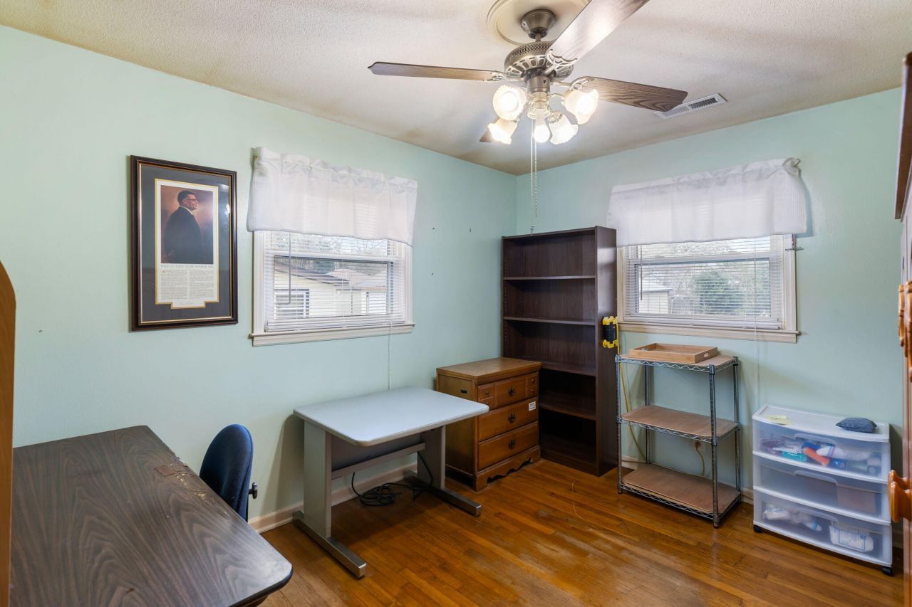 4 Newark Avenue Photo 11