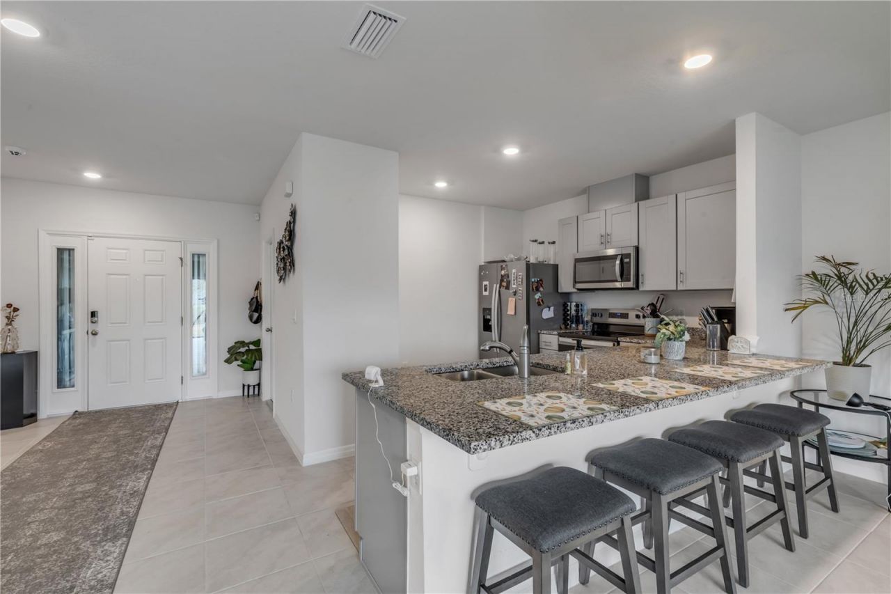 2724 Silver Canoe Drive, Edgewater, FL 32141 Photo