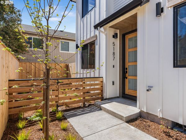 5187 SE 28TH AVE, Unit 10, Portland, OR 97202