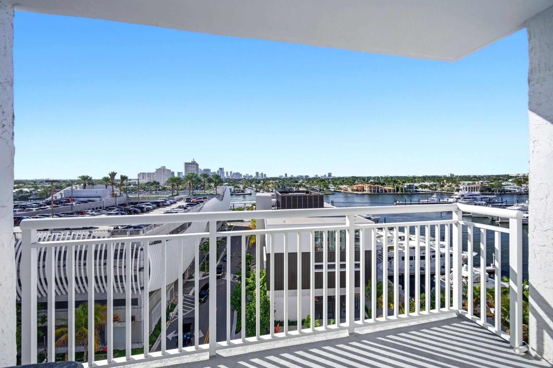 200 S Birch Road, Unit 906, Fort Lauderdale, FL 33316 Photo