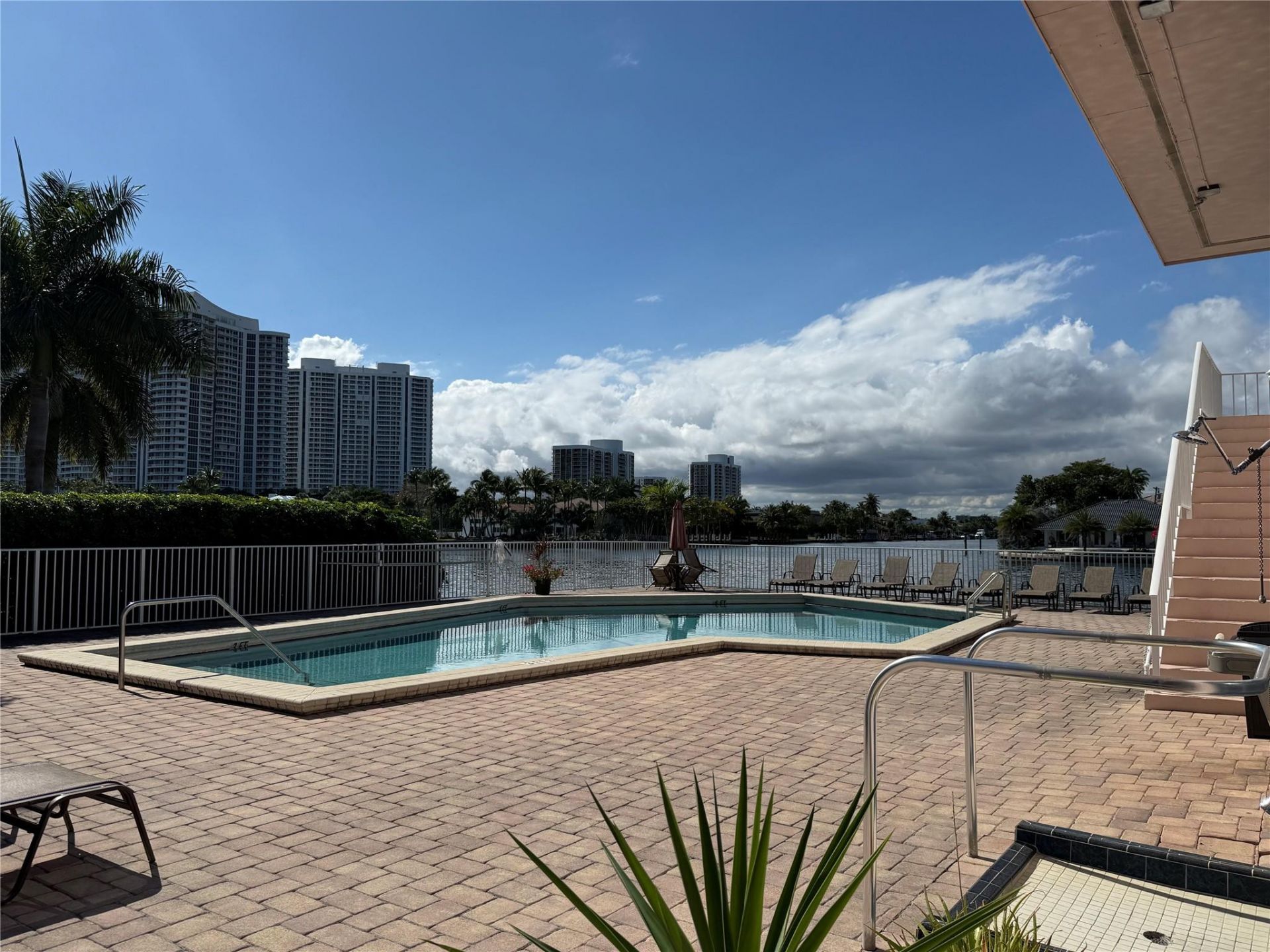 3161 S Ocean Drive, Unit 901, Hallandale Beach, FL 33009 Photo