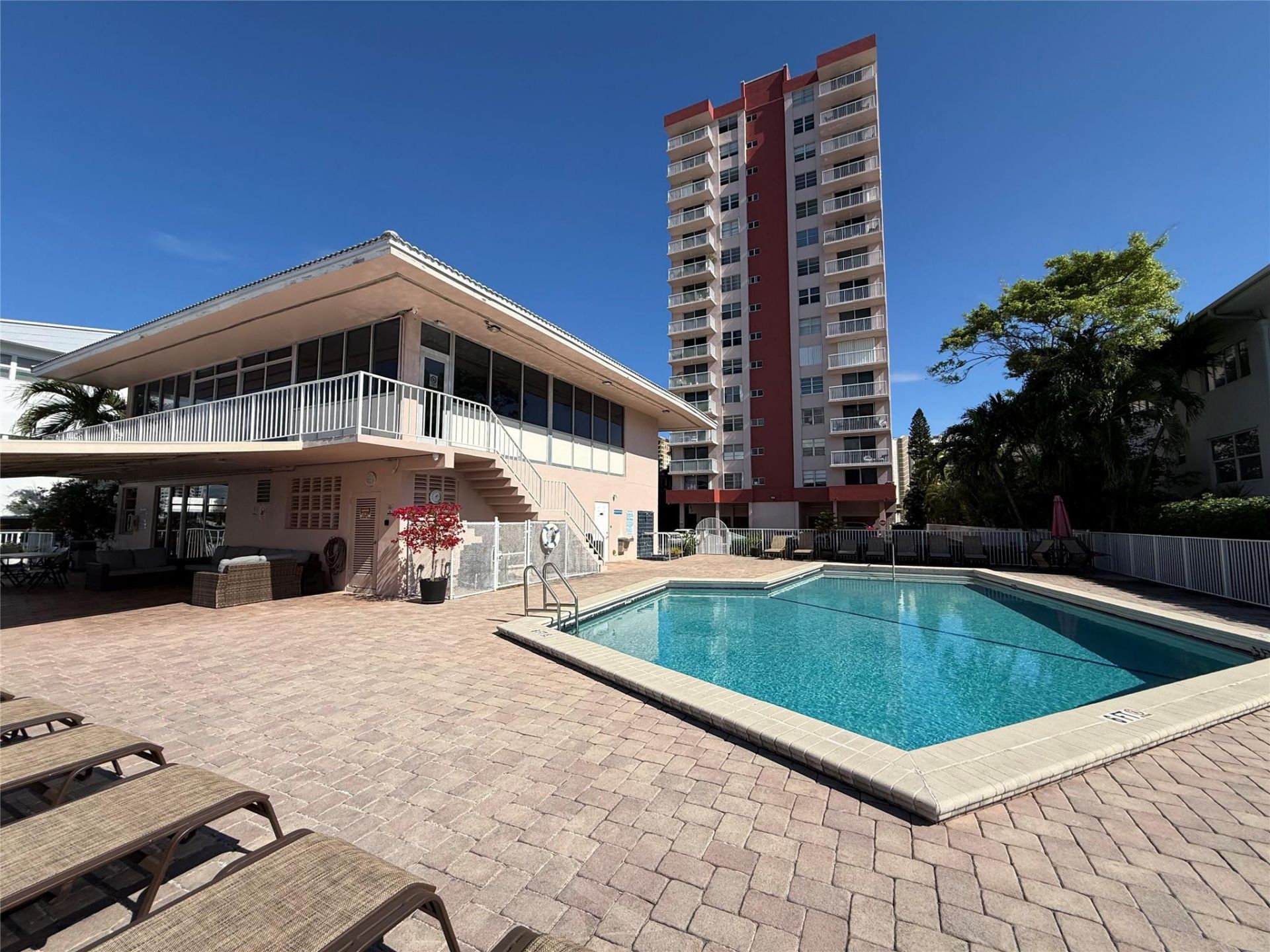 3161 S Ocean Drive, Unit 901, Hallandale Beach, FL 33009 Photo