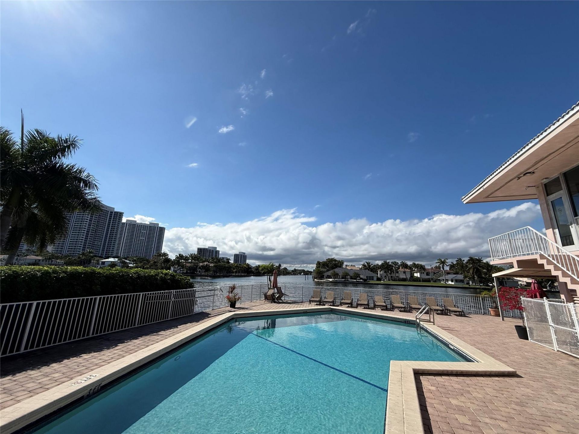 3161 S Ocean Drive, Unit 901, Hallandale Beach, FL 33009 Photo