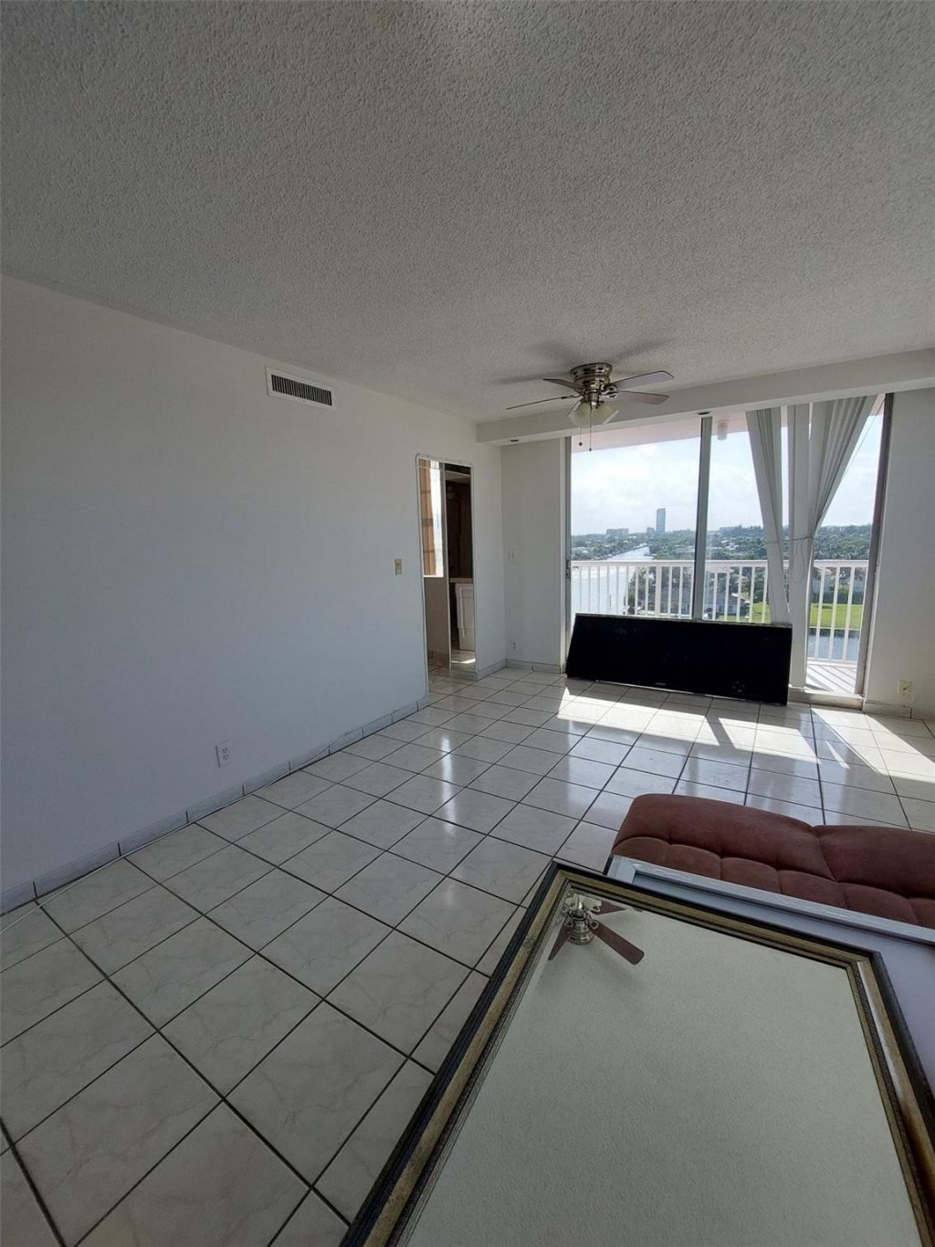 3161 S Ocean Drive, Unit 901, Hallandale Beach, FL 33009 Photo