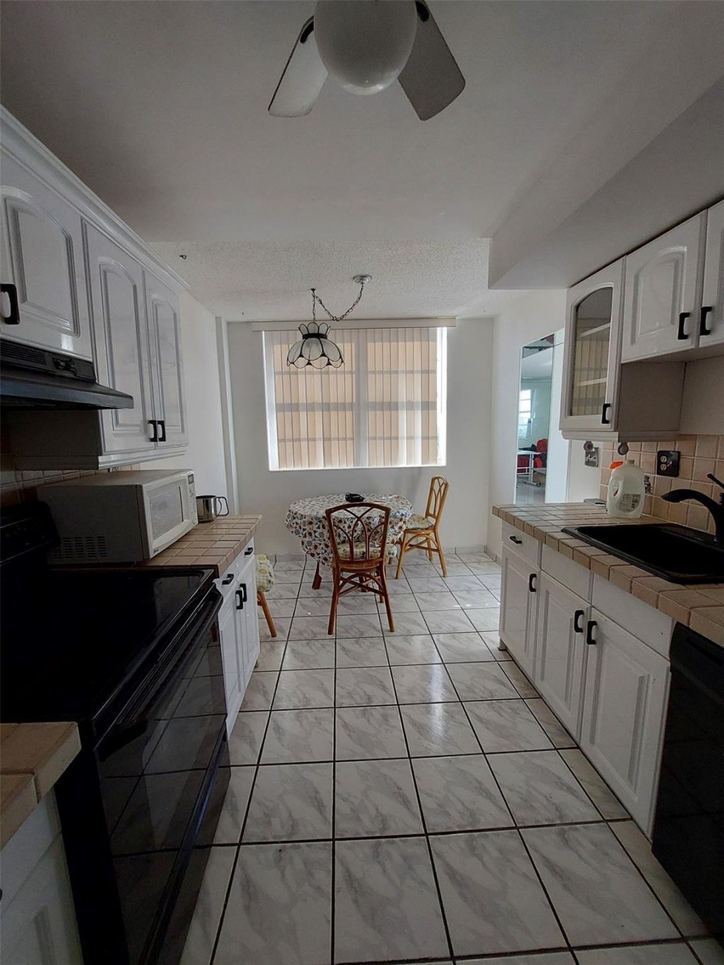 3161 S Ocean Drive, Unit 901, Hallandale Beach, FL 33009 Photo