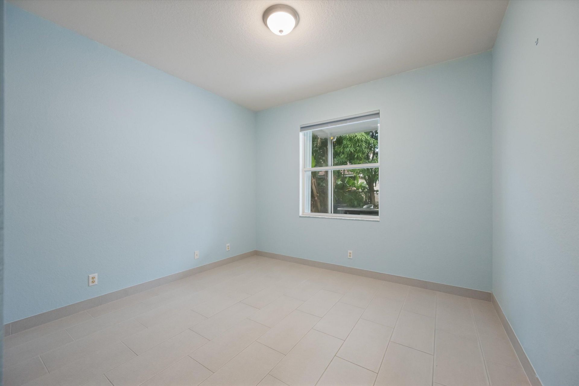 1222 Rose Gate Boulevard, Riviera Beach, FL 33404 Photo