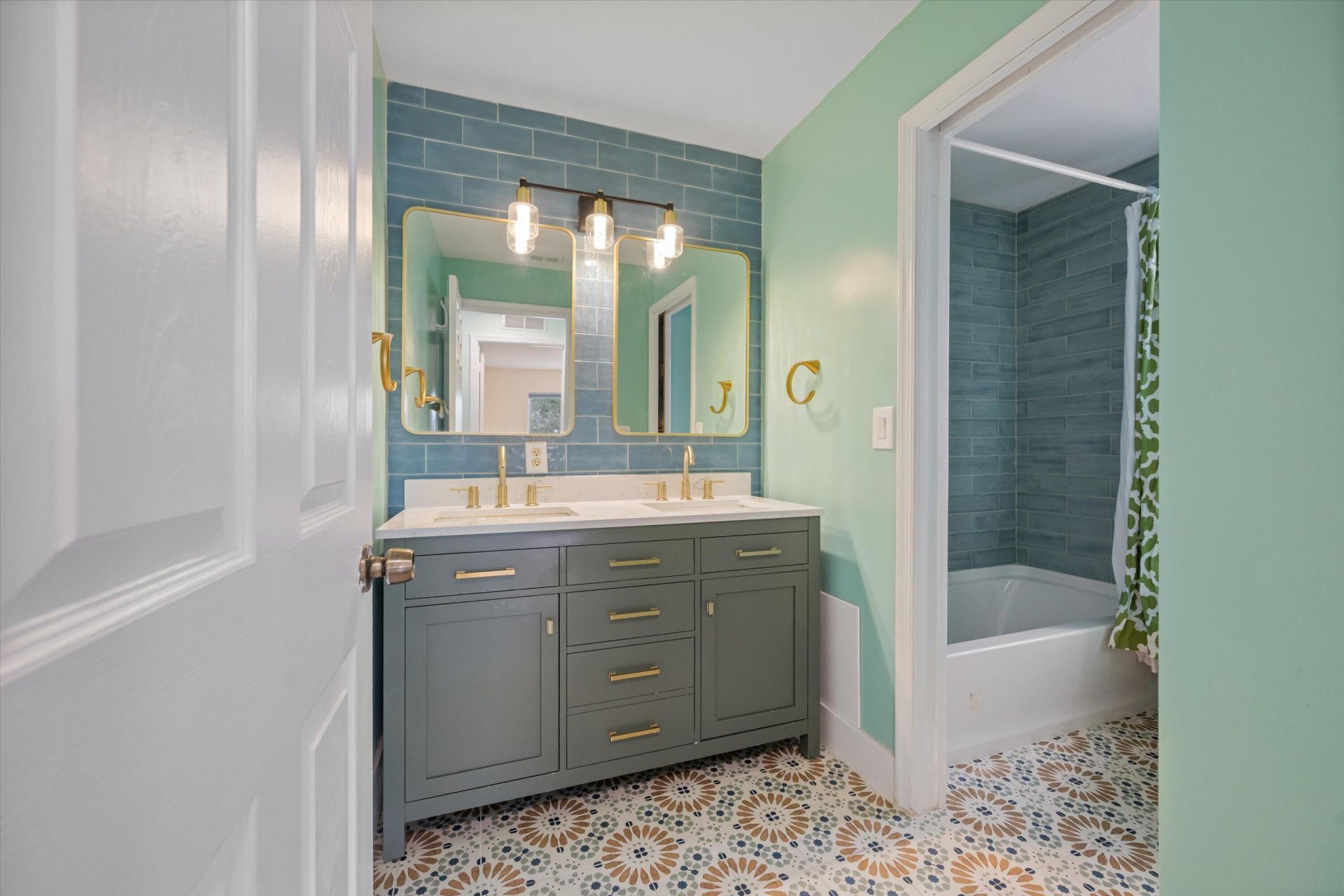 1222 Rose Gate Boulevard, Riviera Beach, FL 33404 Photo