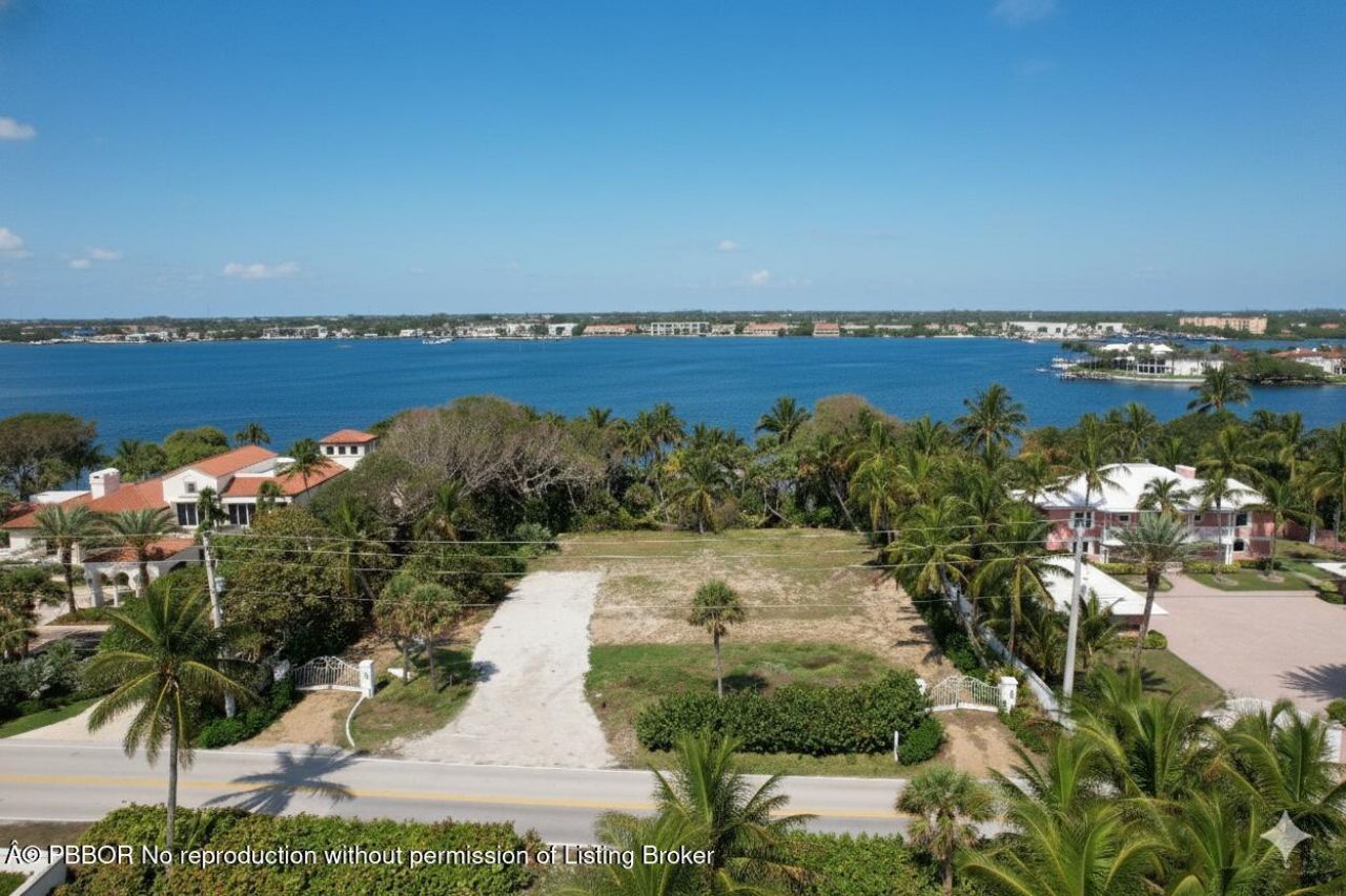 1820 S Ocean Boulevard, Manalapan, FL 33462 Photo