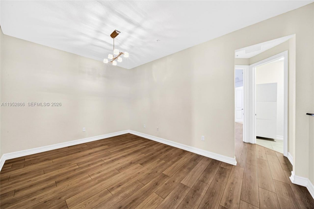 11616 SW 13th Ln, Pembroke Pines, FL 33025 Photo