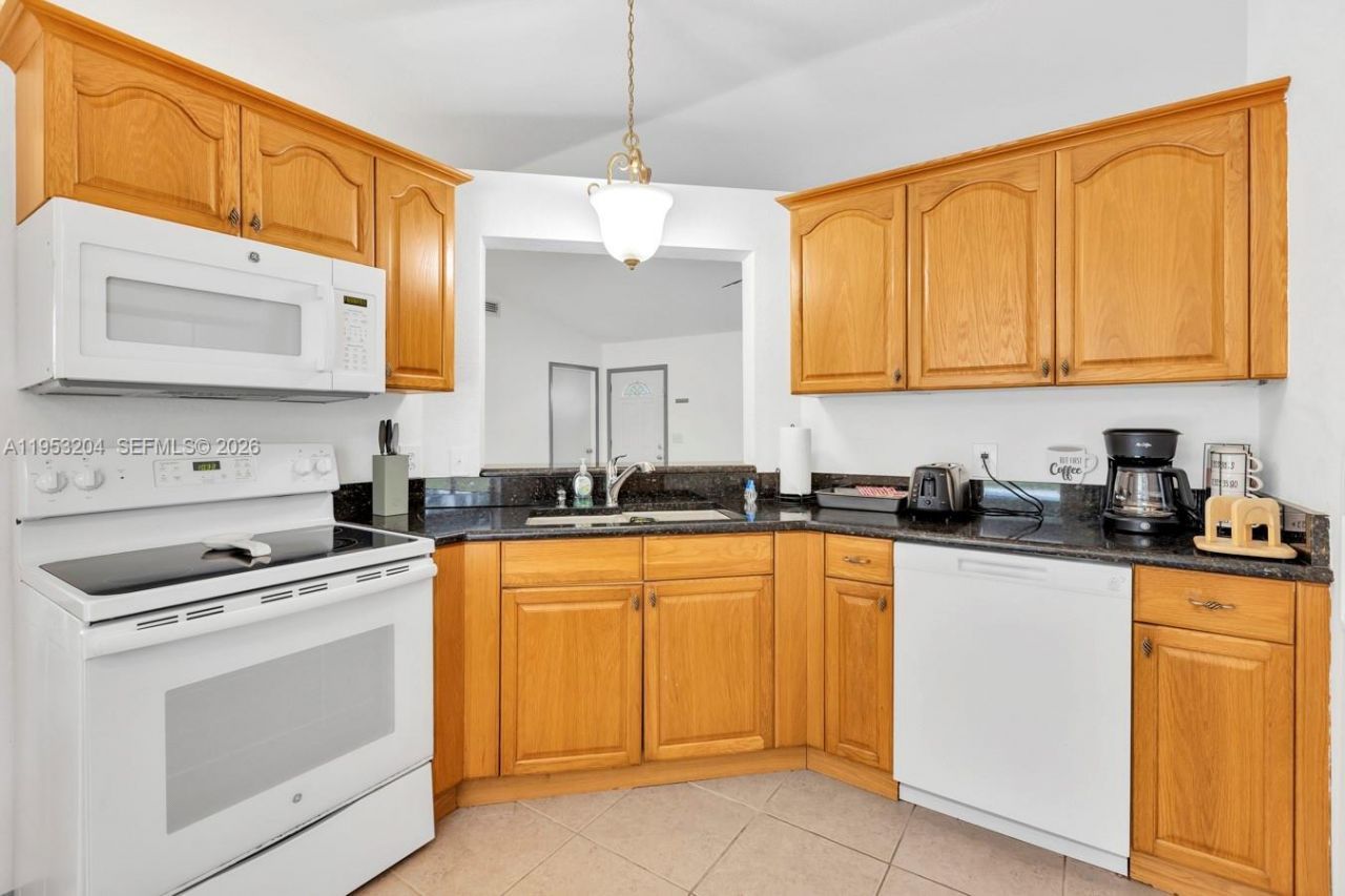 672 SW Stillman Ave , Port Saint Lucie, FL 34953 Photo