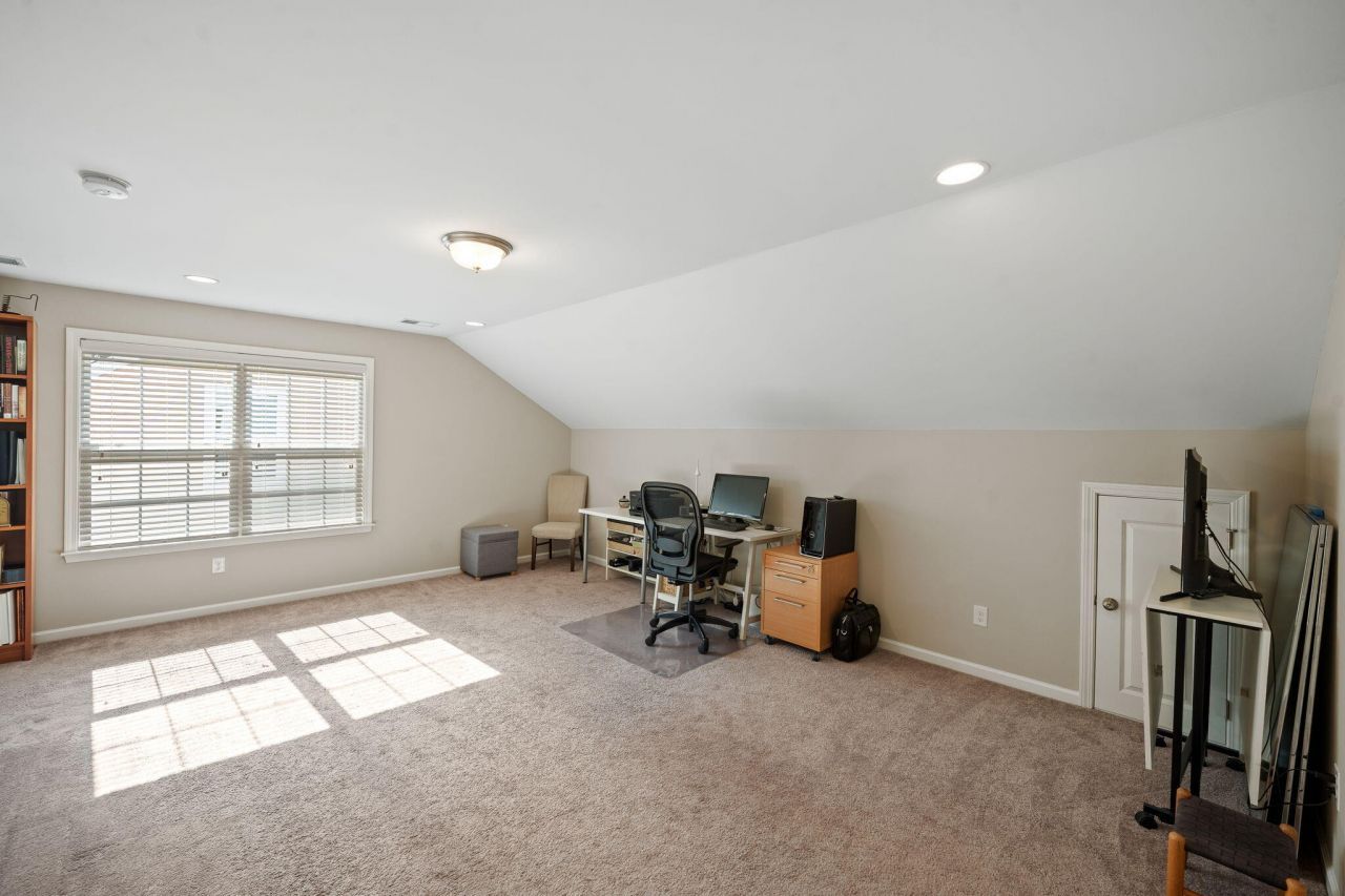 136 Daniels Ridge Drive Photo 32