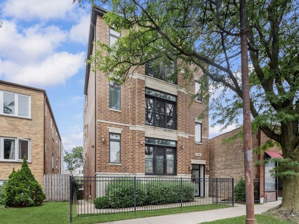 5741 W Lawrence Avenue, Unit 1, Chicago, IL 60630