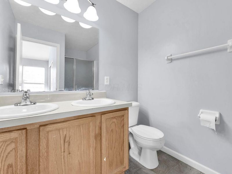 8326 Bruntsfield Road , Columbus, OH 43235 Photo 11