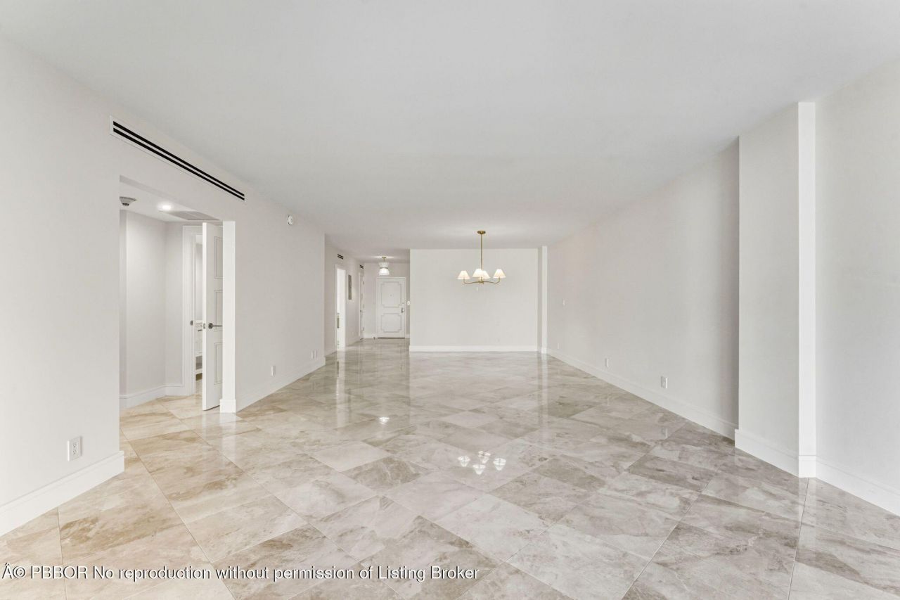100 Worth Avenue, Unit 308, Palm Beach, FL 33480 Photo